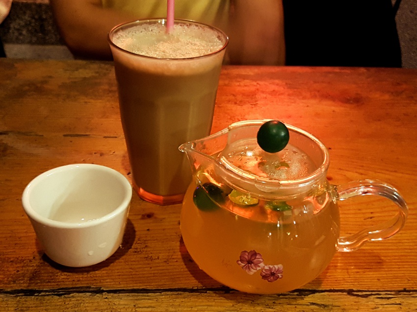 金柑茶とアイスコーヒー